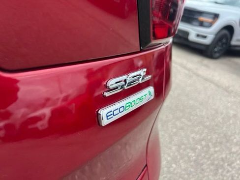 Certified 2019 Ford Escape SEL FWD image 24