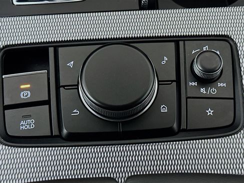 Used 2024 MAZDA CX-90 Plug-In Hybrid w/ Preferred AWD/4WD image 26