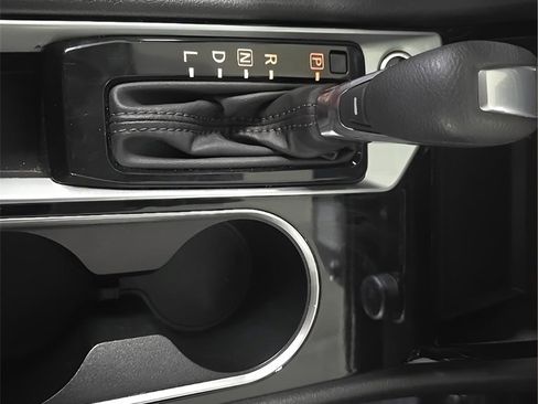 Used 2024 Nissan Altima 2.5 SV image 27