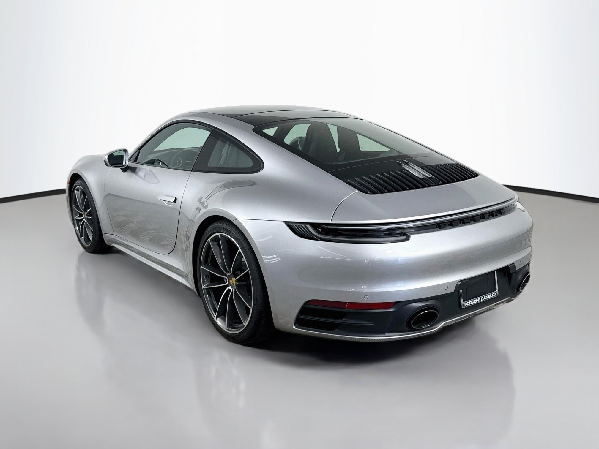 Certified 2022 Porsche 911 Carrera RWD image 3