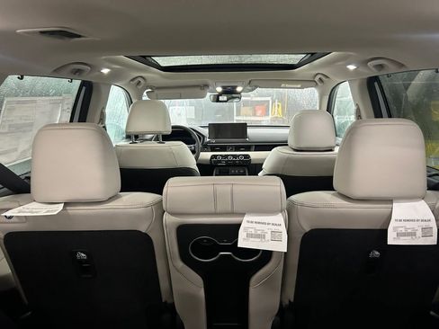 New 2026 Honda Pilot Touring image 19