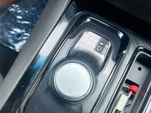 Used 2023 Chrysler 300 S RWD image 17