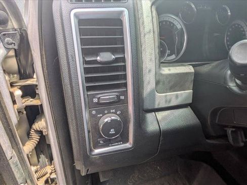 Used 2016 RAM 2500 Power Wagon w/ Luxury Group AWD/4WD image 16