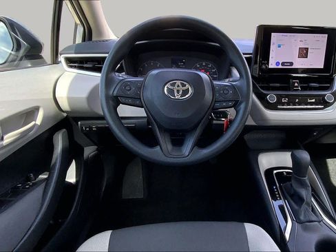 Used 2024 Toyota Corolla LE FWD image 6