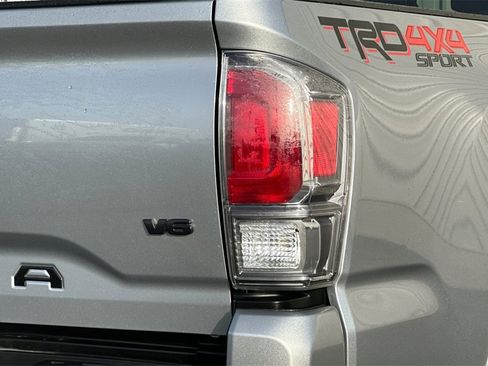 Used 2023 Toyota Tacoma TRD Off-Road image 28