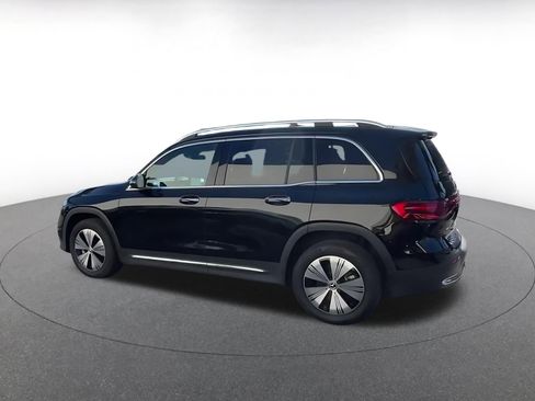 Used 2024 Mercedes-Benz EQB 250+ image 9
