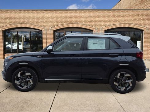 New 2026 Hyundai Venue SEL image 7