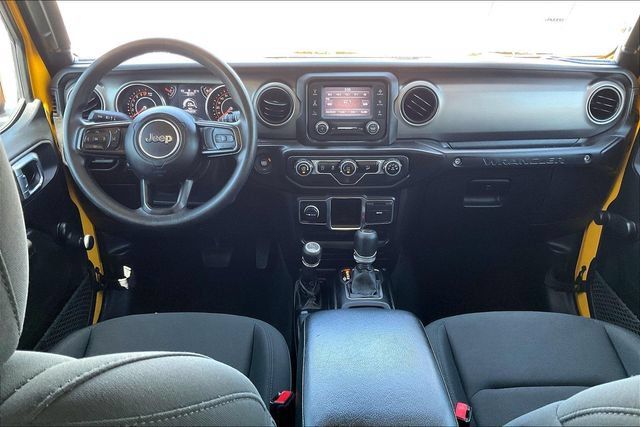 Used 2021 Jeep Wrangler Unlimited Sport AWD/4WD image 15