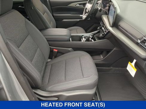 New 2026 Chevrolet Traverse LT w/ Driver Confidence Package AWD/4WD image 30