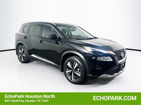 Used 2021 Nissan Rogue Platinum image 1