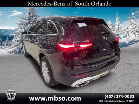 Certified 2025 Mercedes-Benz GLC 300 4MATIC image 17