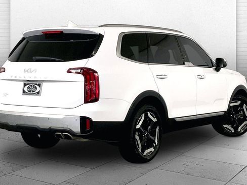 Used 2024 Kia Telluride S FWD image 13