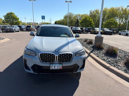 Used 2022 BMW X4 xDrive30i w/ M Sport Package 2 AWD/4WD image 2