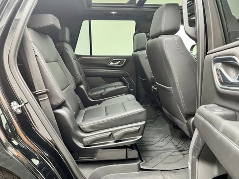 Used 2023 Chevrolet Tahoe Z71 w/ Luxury Package AWD/4WD image 37