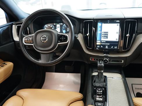 Used 2020 Volvo XC60 T6 Inscription w/ Protection Package AWD/4WD image 13