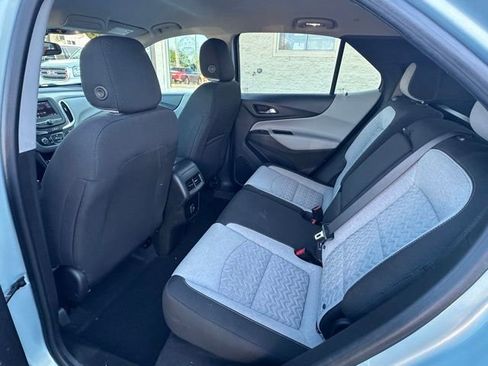 Used 2022 Chevrolet Equinox LT image 17