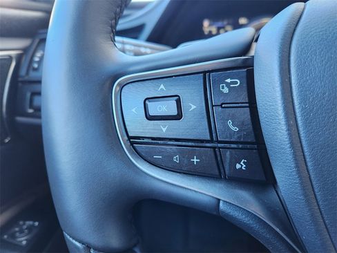 Used 2022 Lexus ES 300h Ultra Luxury image 29