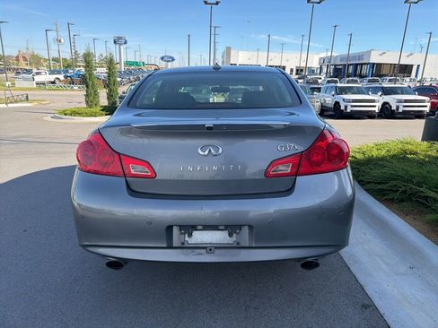 Used 2013 INFINITI G37 x w/ Premium Pkg image 7