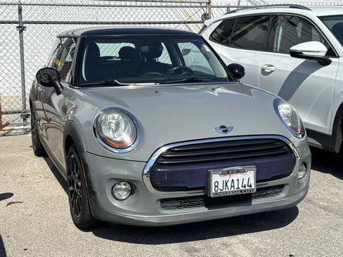Used 2016 MINI Cooper 2-Door Hardtop FWD image 3