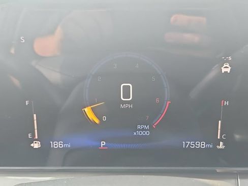 Used 2024 Chevrolet Trax ACTIV w/ Driver Confidence Package FWD image 16