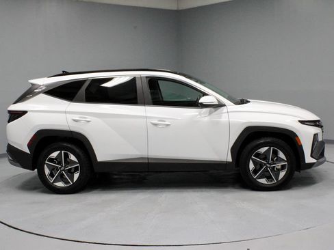 Used 2025 Hyundai Tucson SEL AWD/4WD image 12