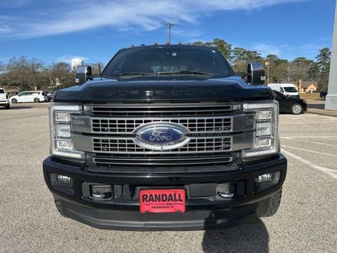 Used 2018 Ford F350 Platinum w/ Platinum Ultimate Package image 2