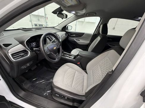 Used 2018 Chevrolet Equinox LT AWD/4WD image 10