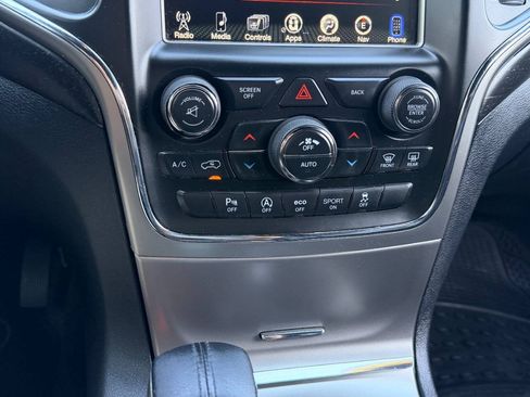 Used 2017 Jeep Grand Cherokee Altitude AWD/4WD image 45