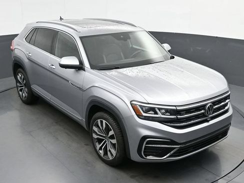 Used 2020 Volkswagen Atlas Cross Sport SEL Premium R-Line AWD/4WD image 43