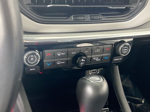 Used 2022 Jeep Compass Limited AWD/4WD image 15