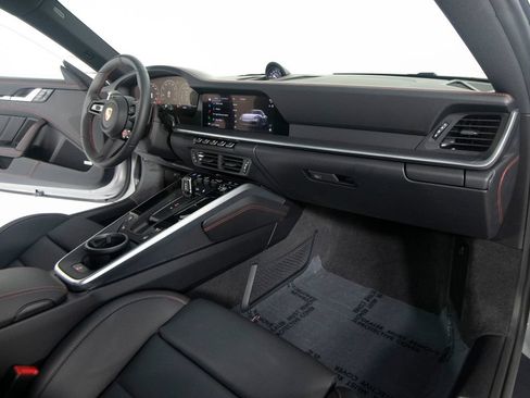 Certified 2026 Porsche 911 Carrera S RWD image 35