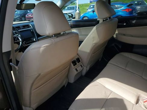 Used 2019 Subaru Outback 2.5i Limited AWD/4WD image 27