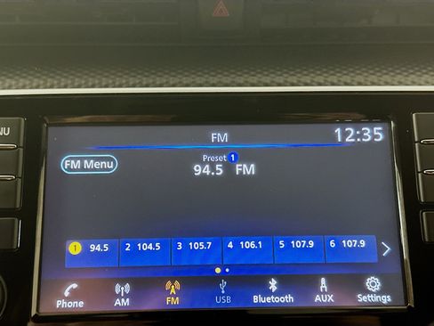 Used 2024 Nissan Kicks S image 19