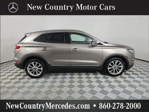 Used 2019 Lincoln MKC Select w/ Select Plus Package image 11