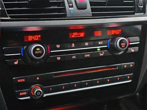 Used 2017 BMW X3 sDrive28i image 29