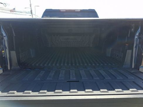 Used 2019 GMC Sierra 1500 SLT w/ SLT Premium Package AWD/4WD image 32
