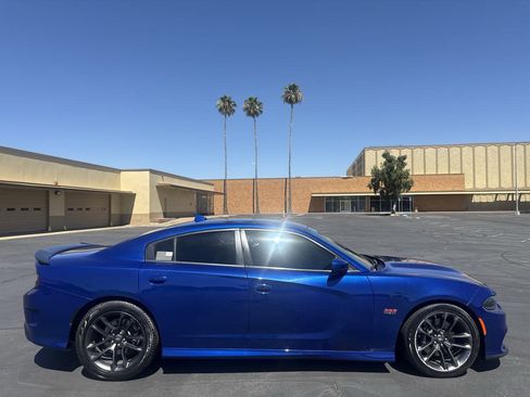 Used 2020 Dodge Charger Scat Pack RWD image 8