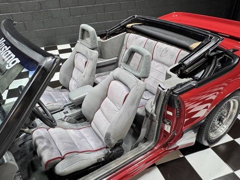 Used 1988 Ford Mustang LX RWD image 56