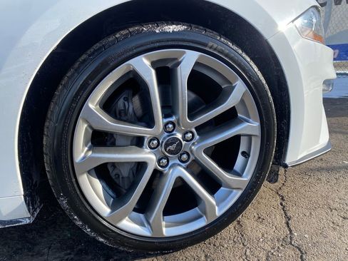 Used 2019 Ford Mustang GT Premium w/ Equipment Group 401A image 27