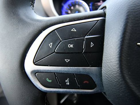 Used 2024 Chrysler Voyager LX FWD image 20