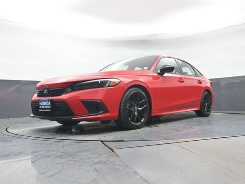 Used 2023 Honda Civic Sport image 23