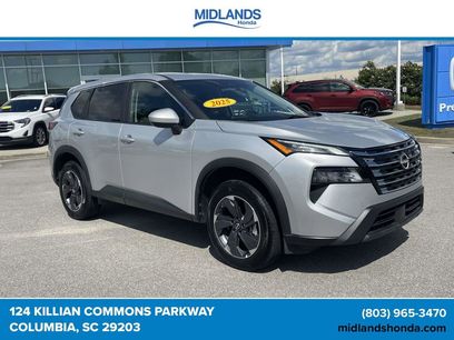 Used 2025 Nissan Rogue SV
