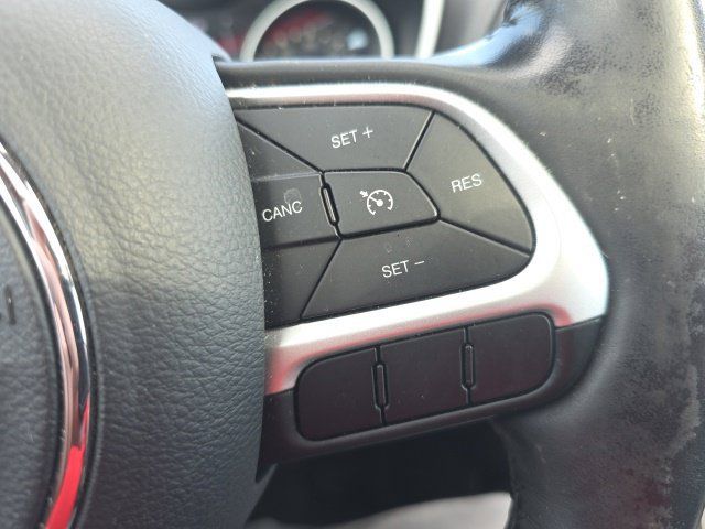 Used 2019 Jeep Compass Latitude FWD image 16
