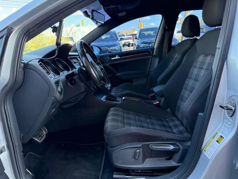 Used 2017 Volkswagen GTI Sport FWD image 41