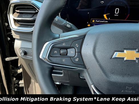 Used 2024 Chevrolet TrailBlazer LT w/ LT Cold Weather Package image 11