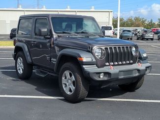 Used 2020 Jeep Wrangler Sport video 3