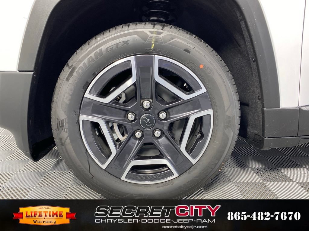 New 2026 Jeep Cherokee Limited AWD/4WD image 9