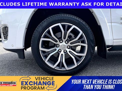 Used 2025 RAM 1500 Tungsten w/ Towing Technology Group AWD/4WD image 8