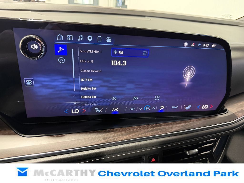 Used 2025 Chevrolet Tahoe LT AWD/4WD image 21