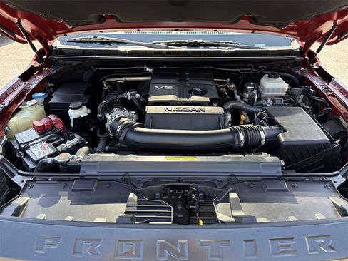 Used 2023 Nissan Frontier Pro-X w/ Pro-X Premium Package image 33